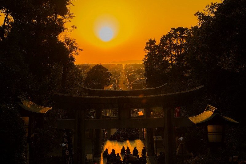 福岡 宮地嶽神社 嵐のｃｍロケ地の光の道は絶景 4season